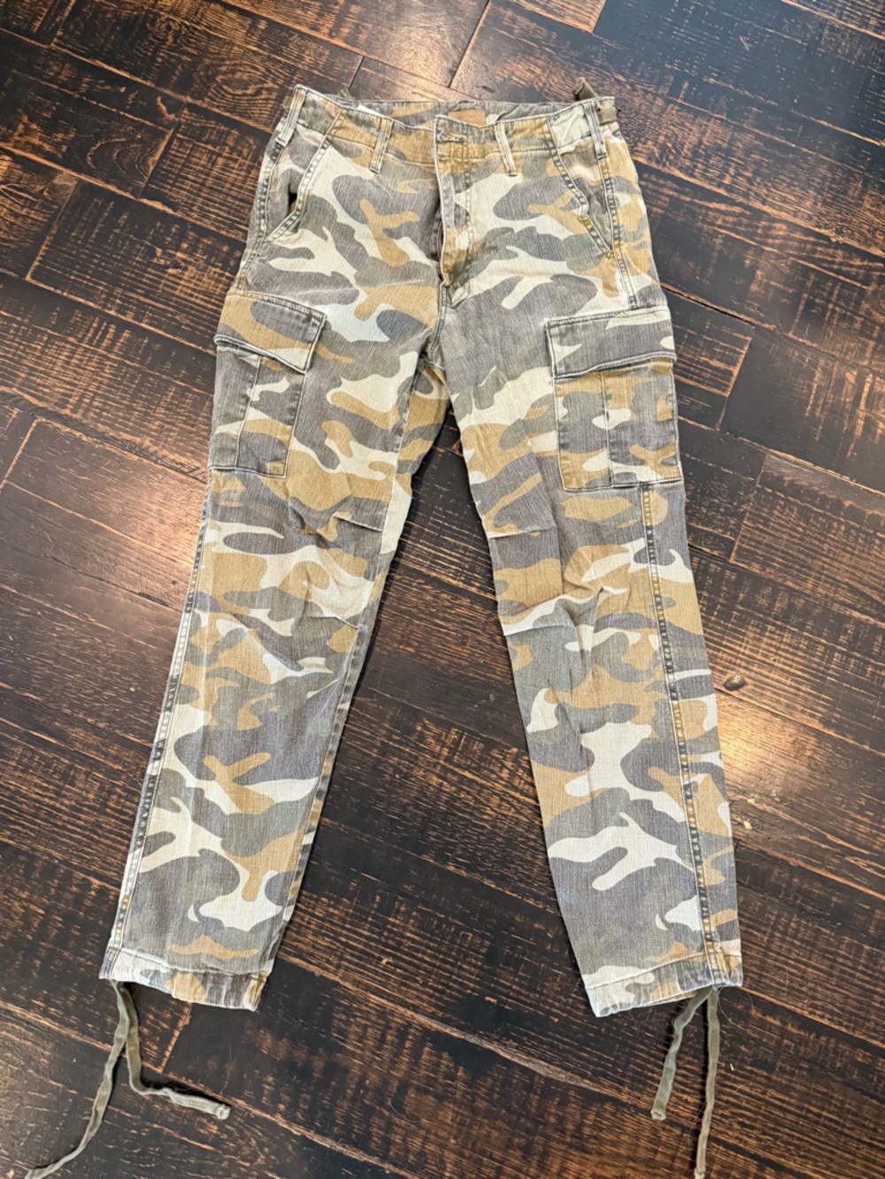 MOTHER Women's Camo Cargo Pants in Olive and Gray